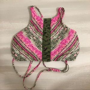 🍭 3/$10 Time & Tru High Neck Swim Top M